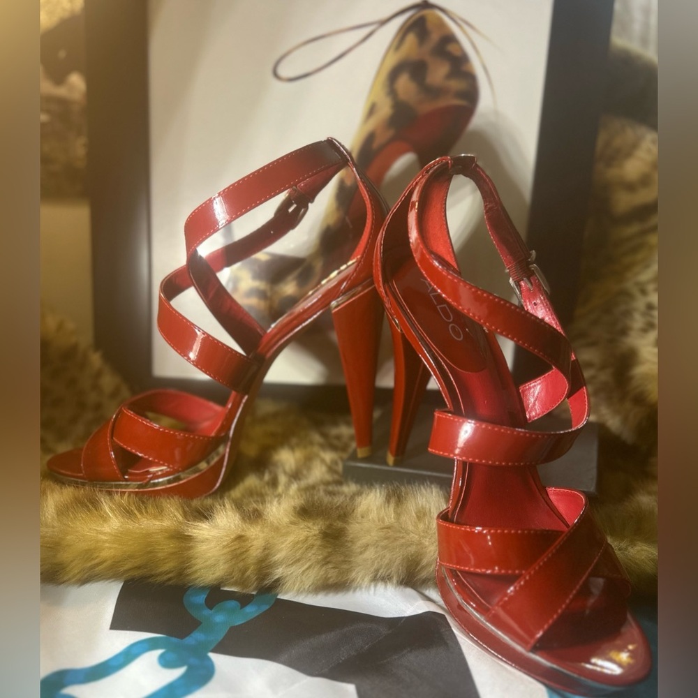 ALDO “Frineli”Brazil Red Patent Leather Heels w Box